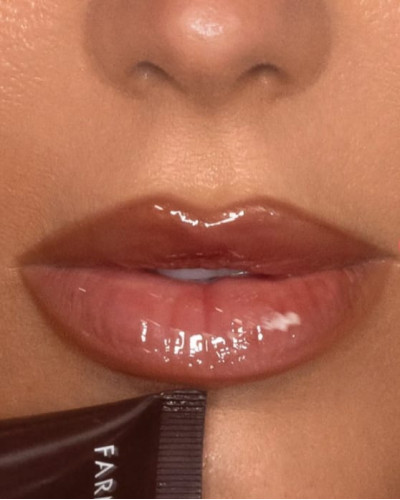 .Glowy Peptide Lip Balm Glazed Mocha